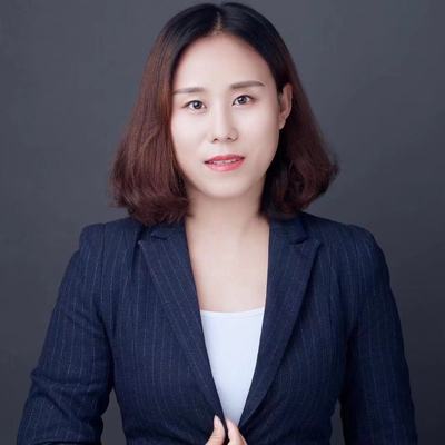 王丽丽职业装照.jpg